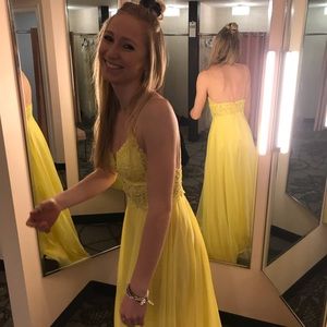 Meet your Posher, Michaela